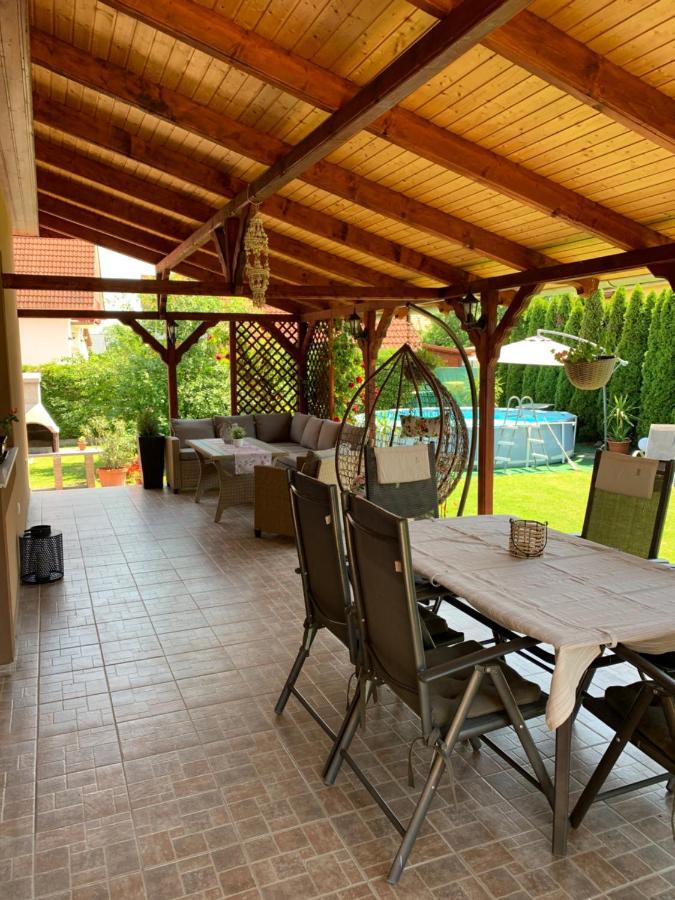 Holiday home Eszter *