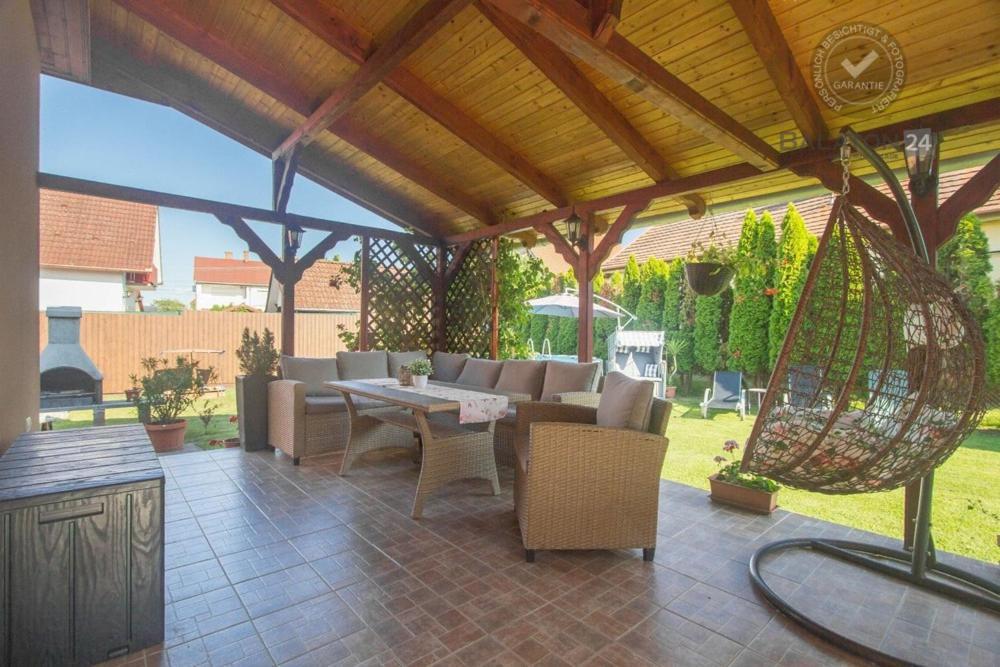 Eszter Holiday home *